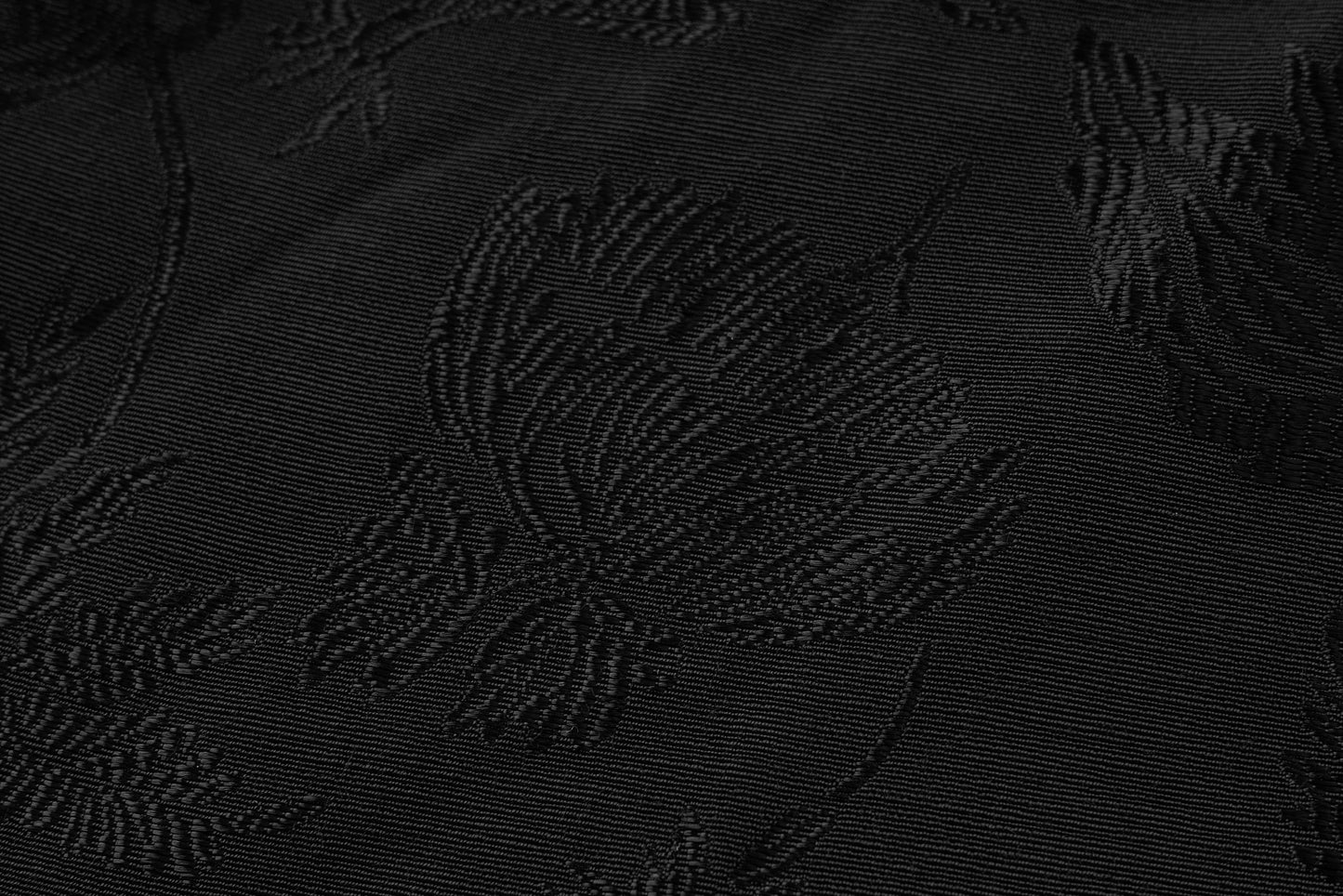 Schwarzes Jacquard-Neckholderkleid